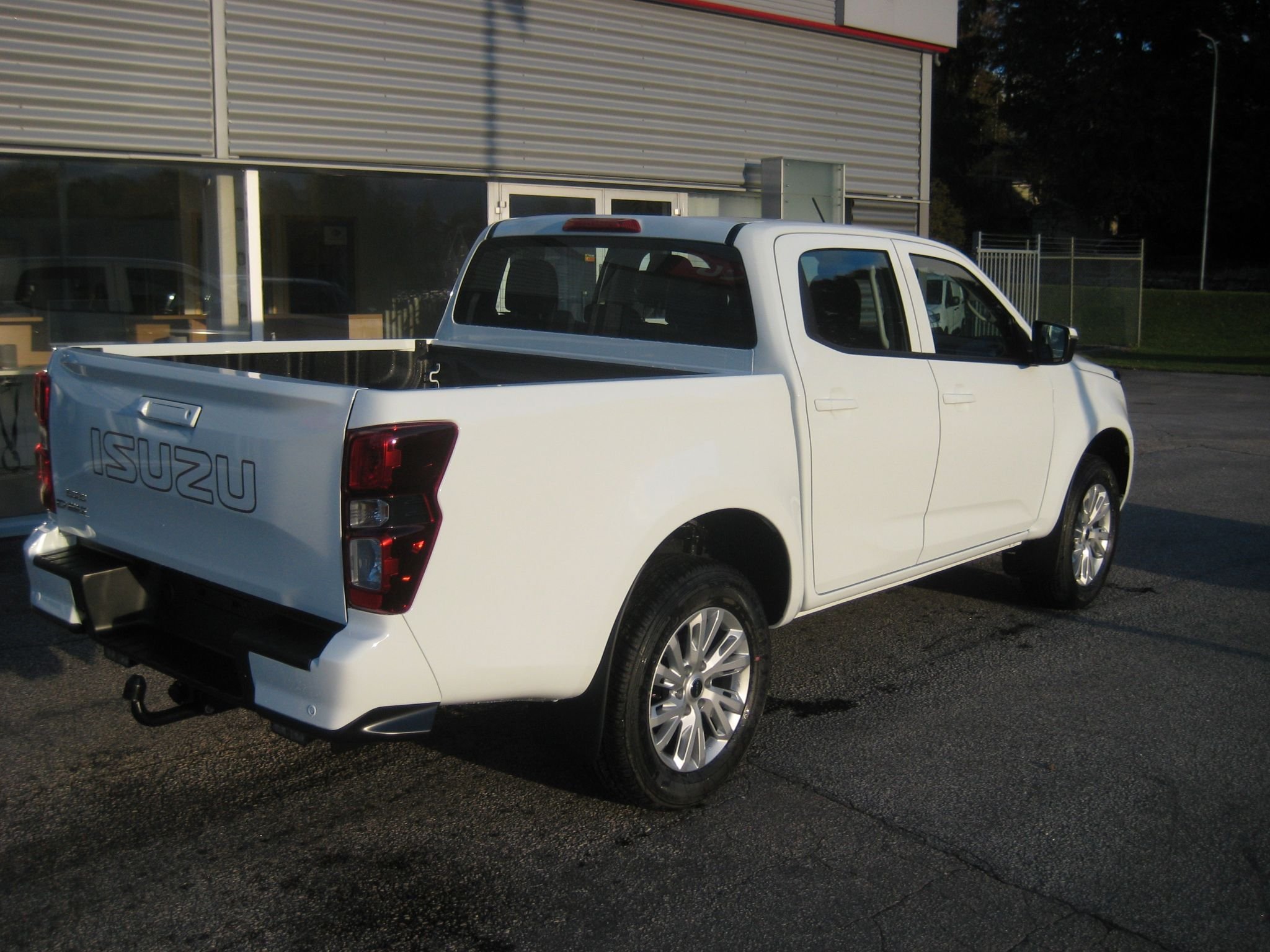 Isuzu D-Max Dobbelcab 1.9 CNG 4WD Automatisk, 6-trinn, 163hk, 2025