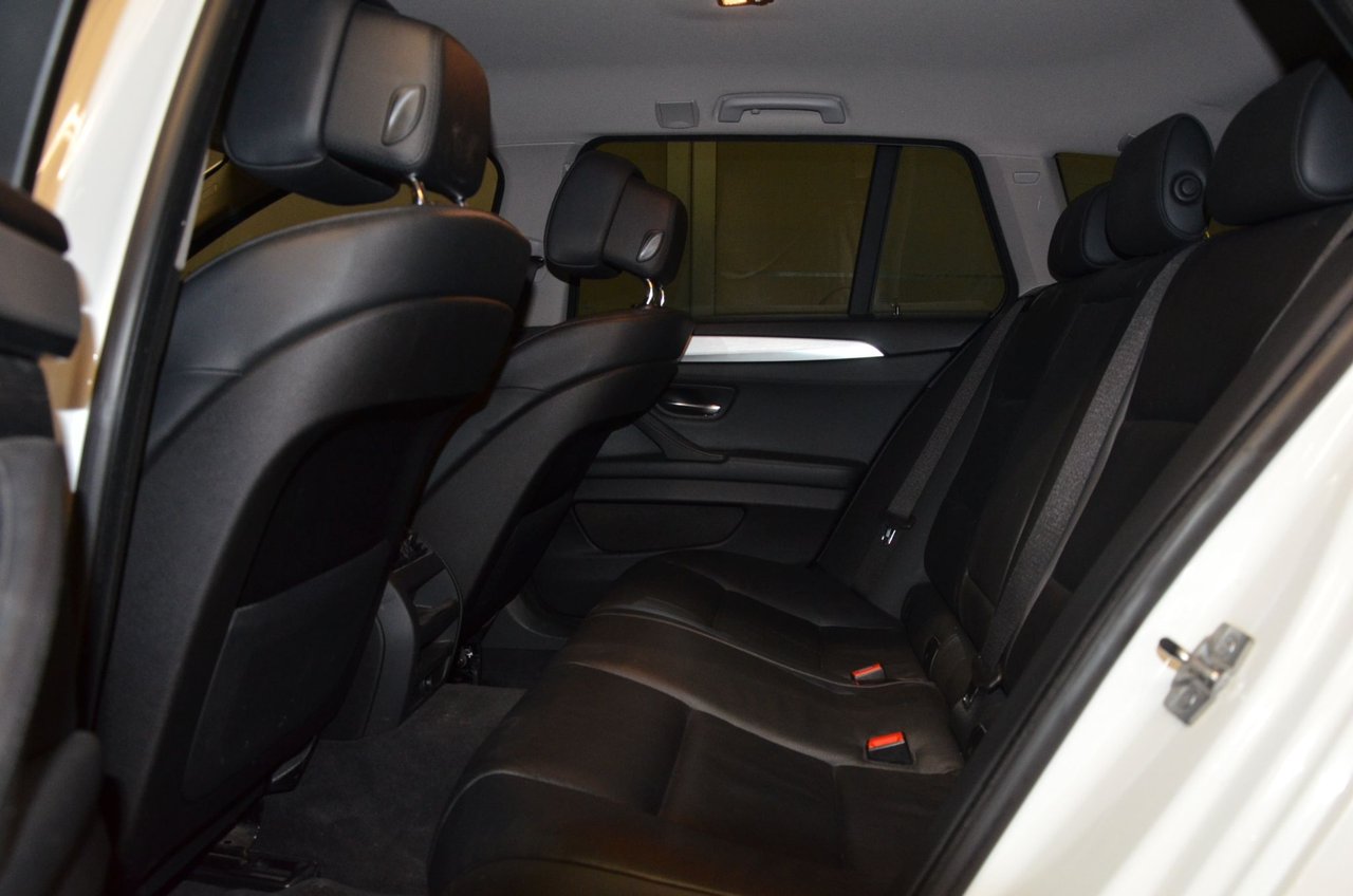 BMW 520d Touring Steptronic, 8-trinn, 184ps, 2011