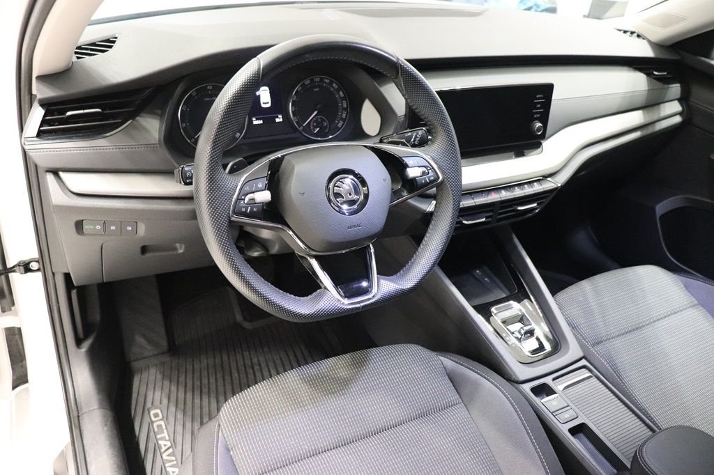 Škoda Octavia Kombi 1.5 TSI G-Tec DSG Sekventiell, 130hk, 2023