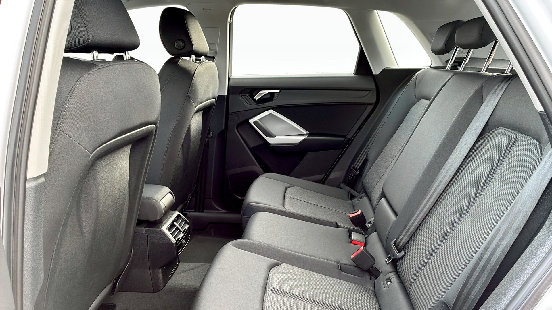 Audi Q3 35 TFSI S Tronic, 150hp, 2026