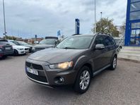Mitsubishi Outlander 2.2 Di-D 4WD Comfort | Navi