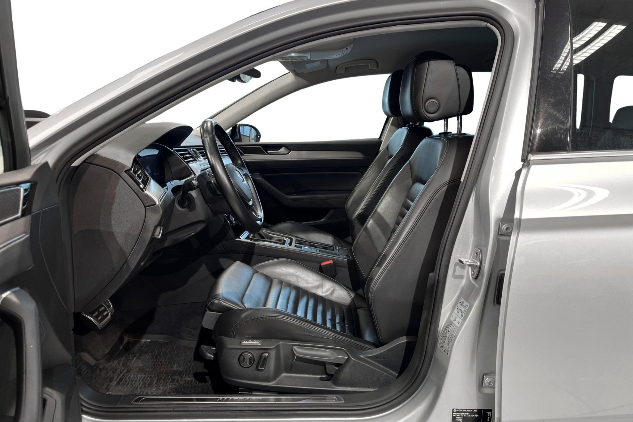 Volkswagen Passat Alltrack 2.0 TDI DPF SCR 4Motion DSG Sekventiell, 190hk, 2018