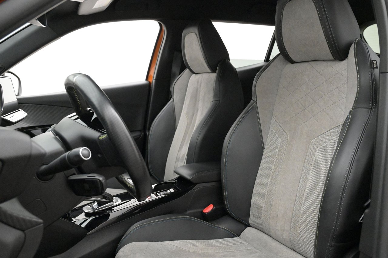 Peugeot e-2008, 136hk, 2021