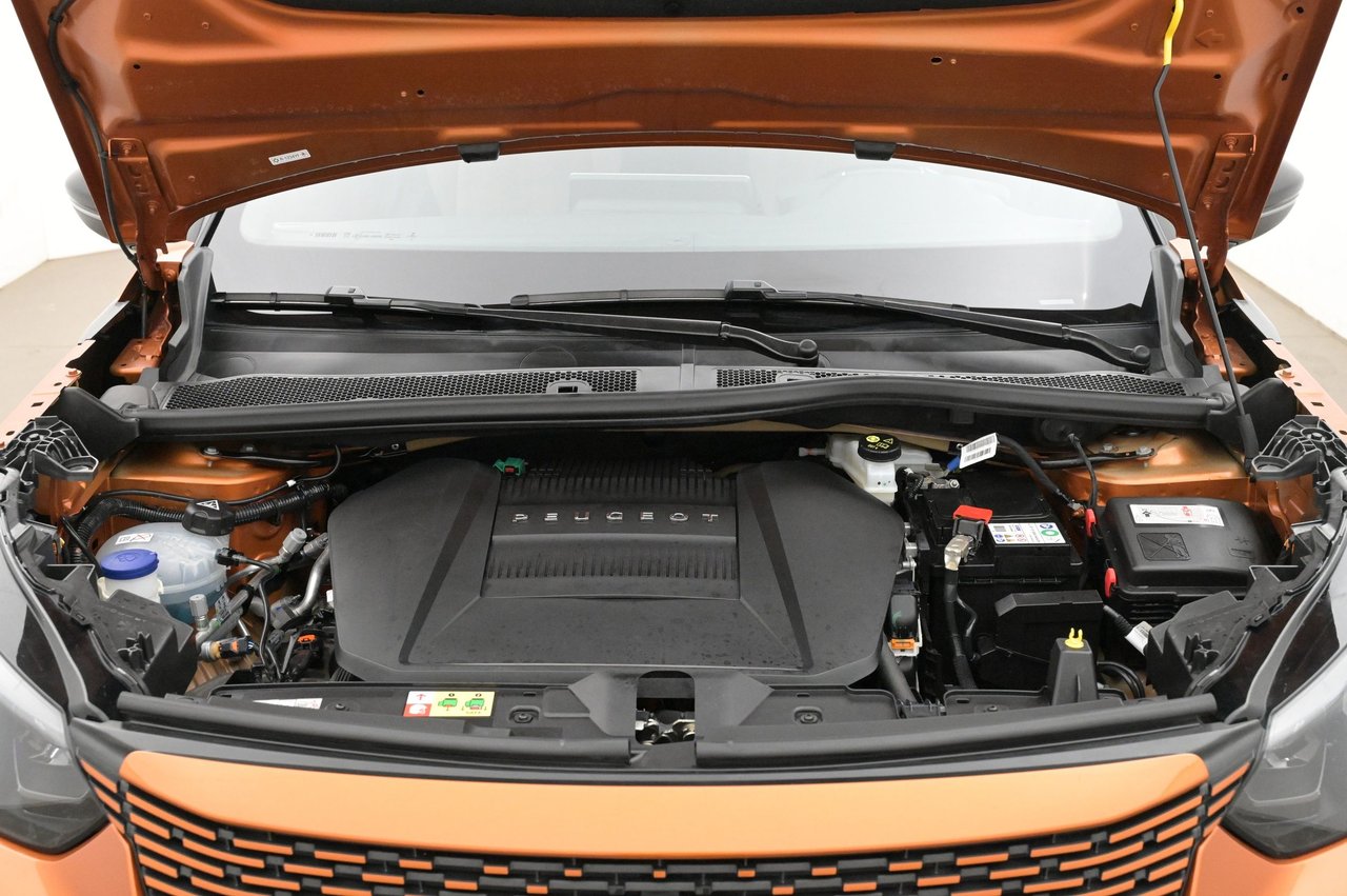 Peugeot e-2008, 136hk, 2021