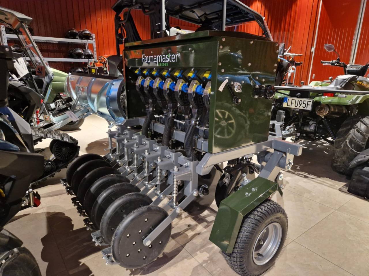 Faunamaster såmaskin 105