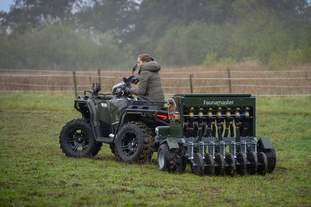 Faunamaster såmaskin 105