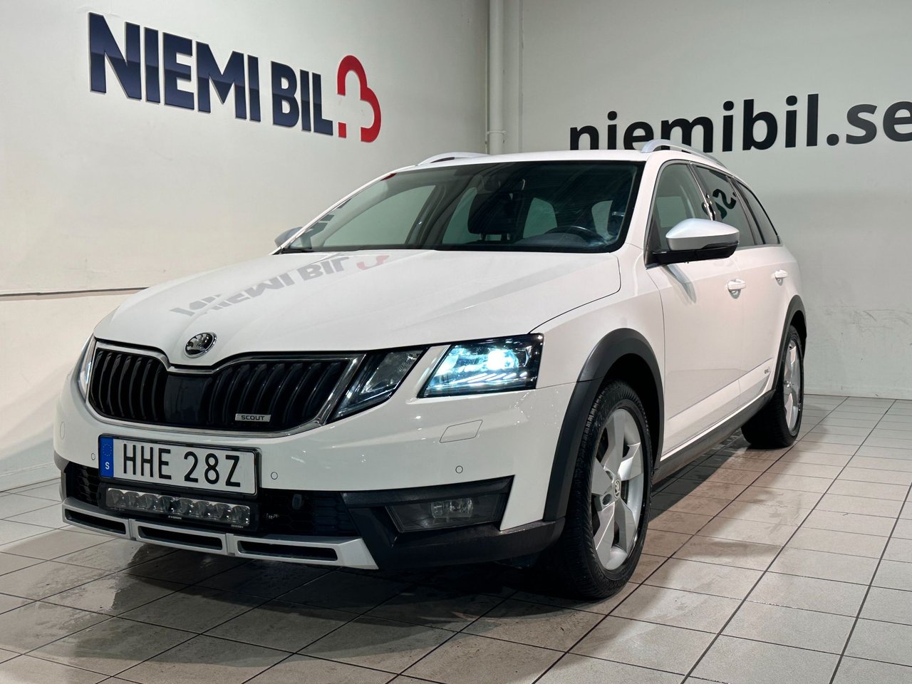 Škoda Octavia Scout 2.0 TDI SCR 4x4 DSG sekvensiell, 7-trinn, 184ps, 2020
