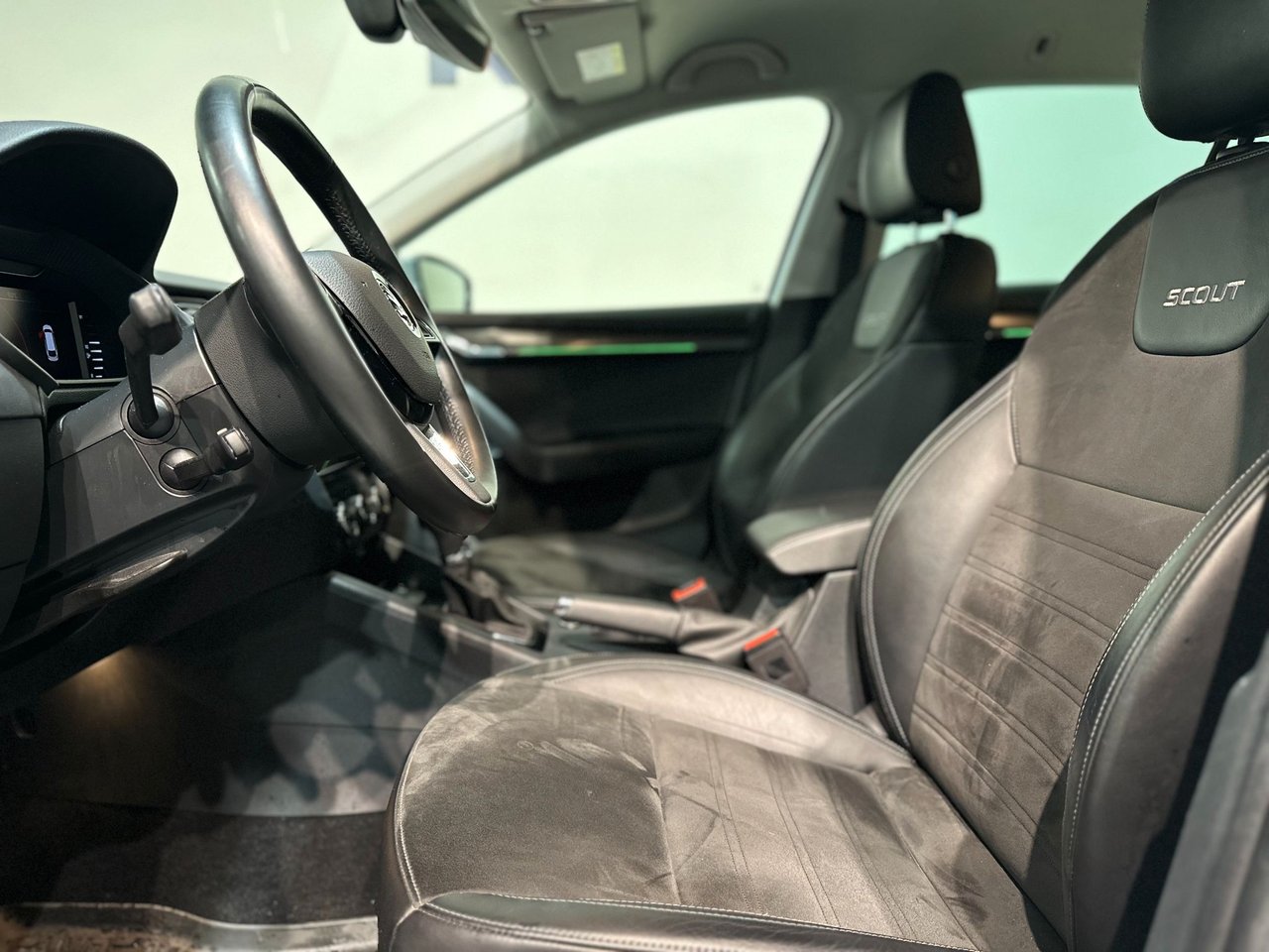 Škoda Octavia Scout 2.0 TDI SCR 4x4 DSG sekvensiell, 7-trinn, 184ps, 2020