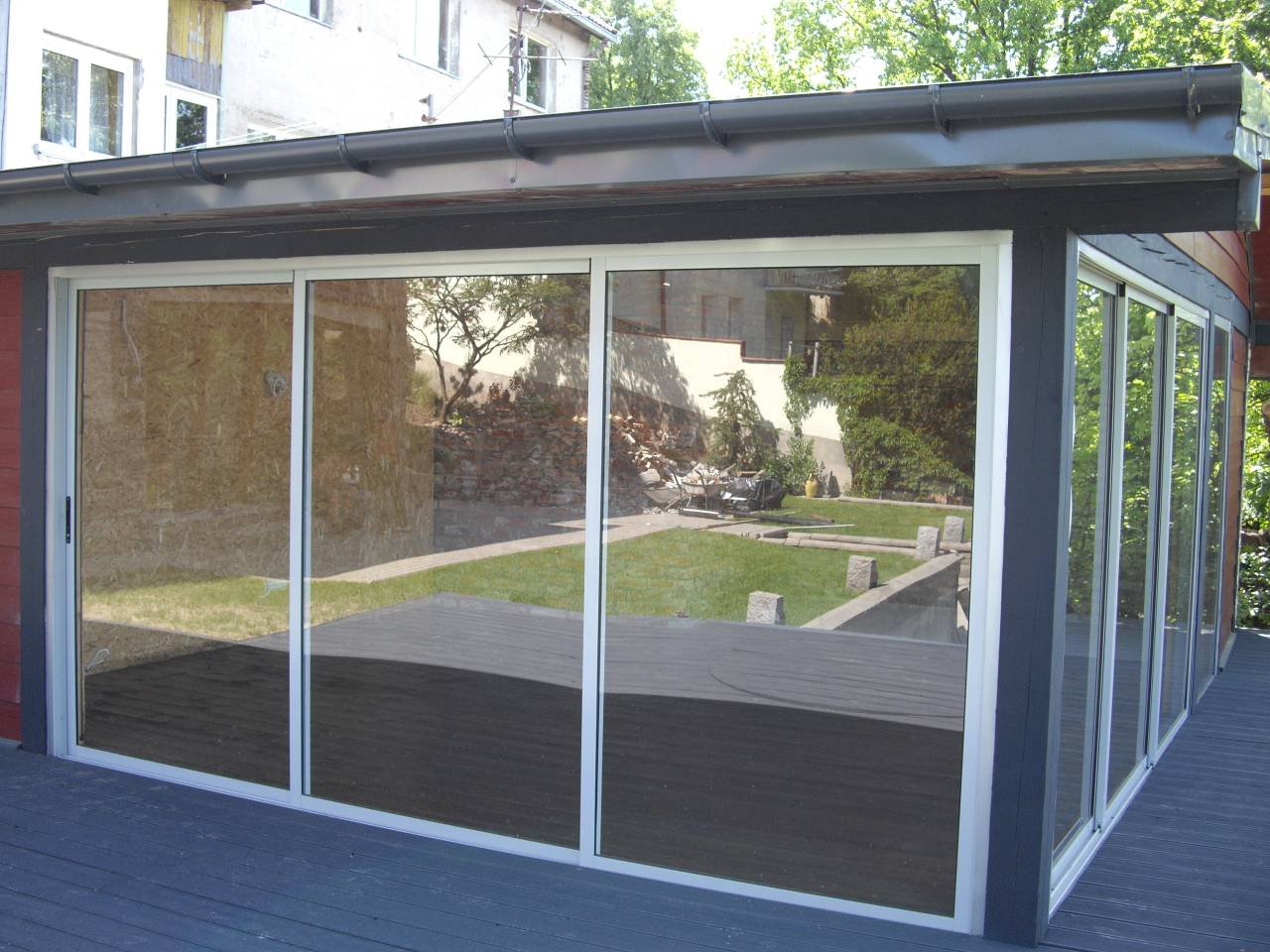 ALU skjutdörrar till vintertr...