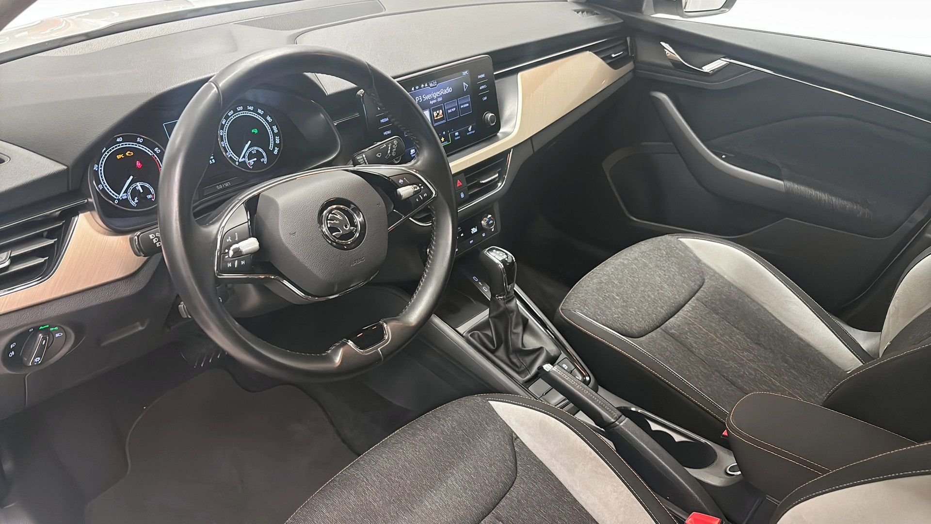 Škoda Scala 1.0 TSI DSG Sekventiell, 110hk, 2023