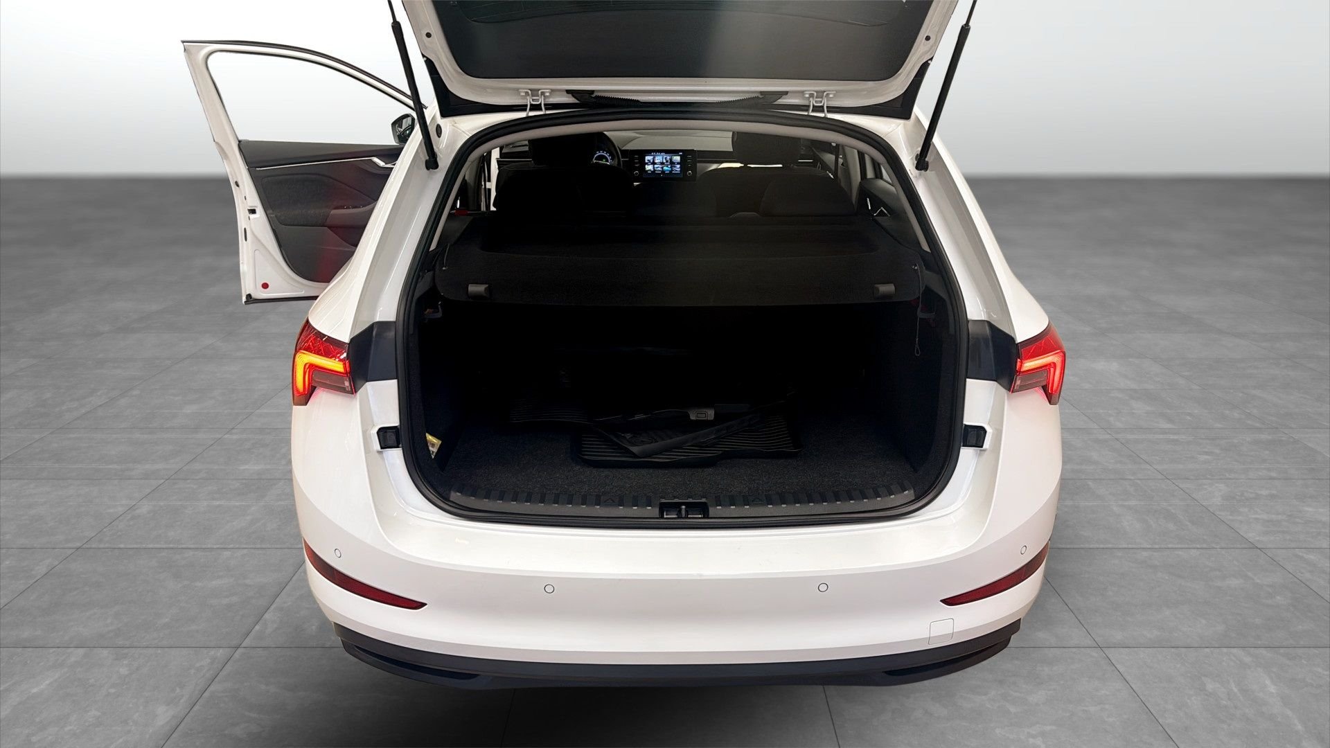 Škoda Scala 1.0 TSI DSG Sekventiell, 110hk, 2023