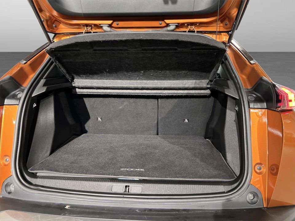 Peugeot 2008 1.2 PureTech 155 EAT, 155hp, 2021