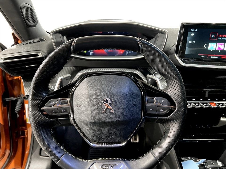 Peugeot 2008 1.2 PureTech 155 EAT, 155hp, 2021