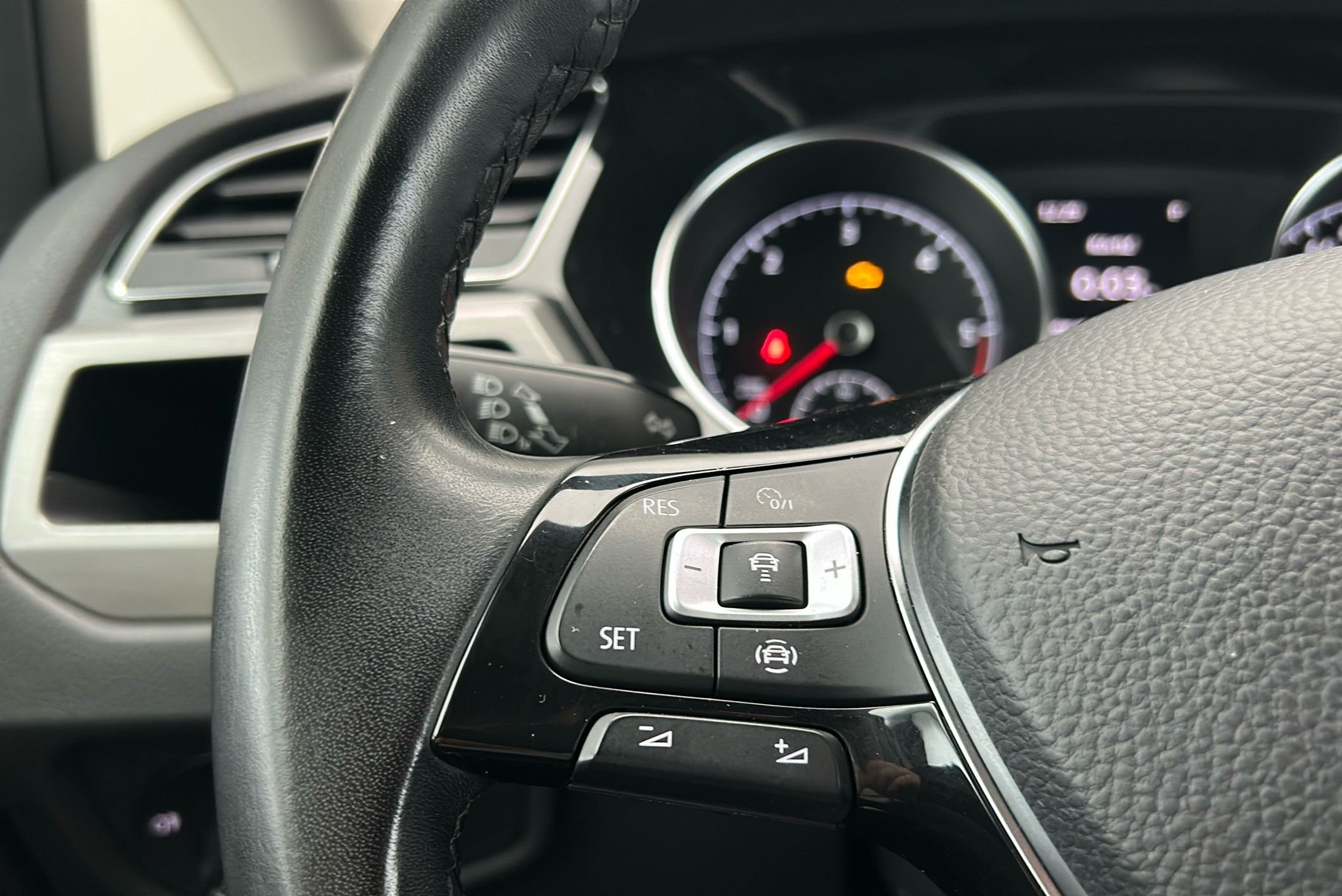 Volkswagen Touran 5-sätes 2.0 TDI DPF SCR DSG Sekventiell, 150hk, 2019