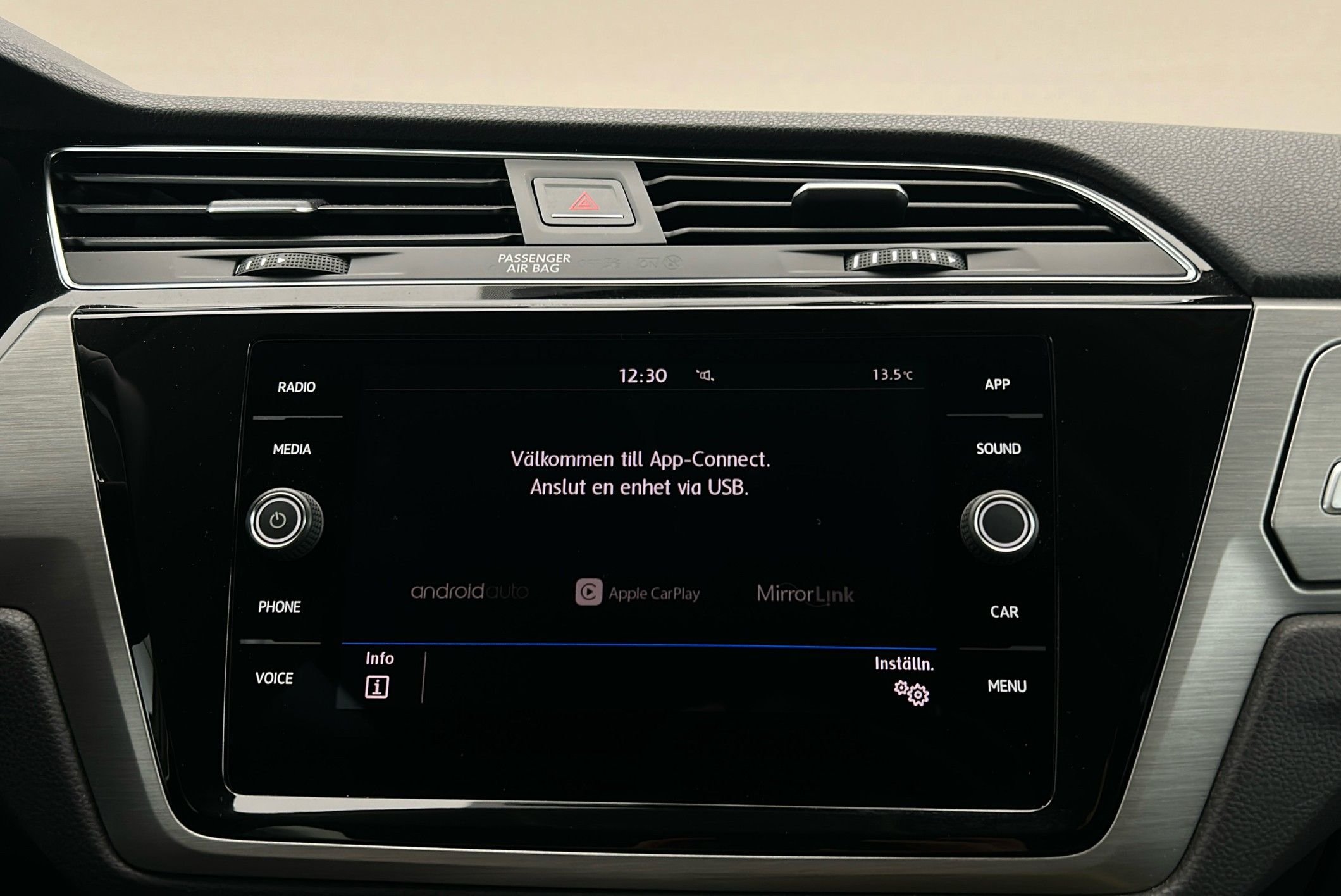 Volkswagen Touran 5-sätes 2.0 TDI DPF SCR DSG Sekventiell, 150hk, 2019