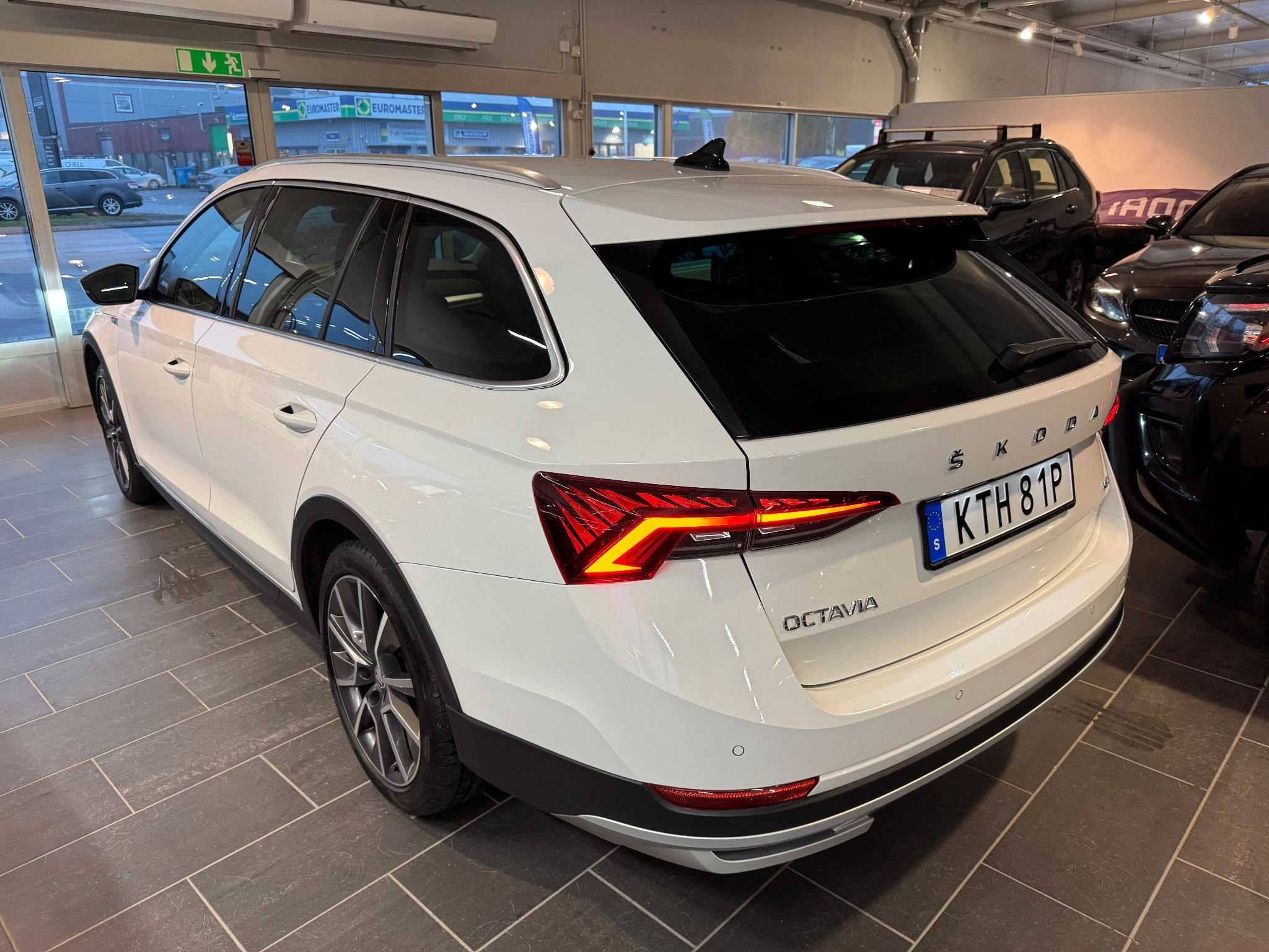 Škoda Octavia Scout 2.0 TDI 4x4 DSG Sekventiell, 200hk, 2023