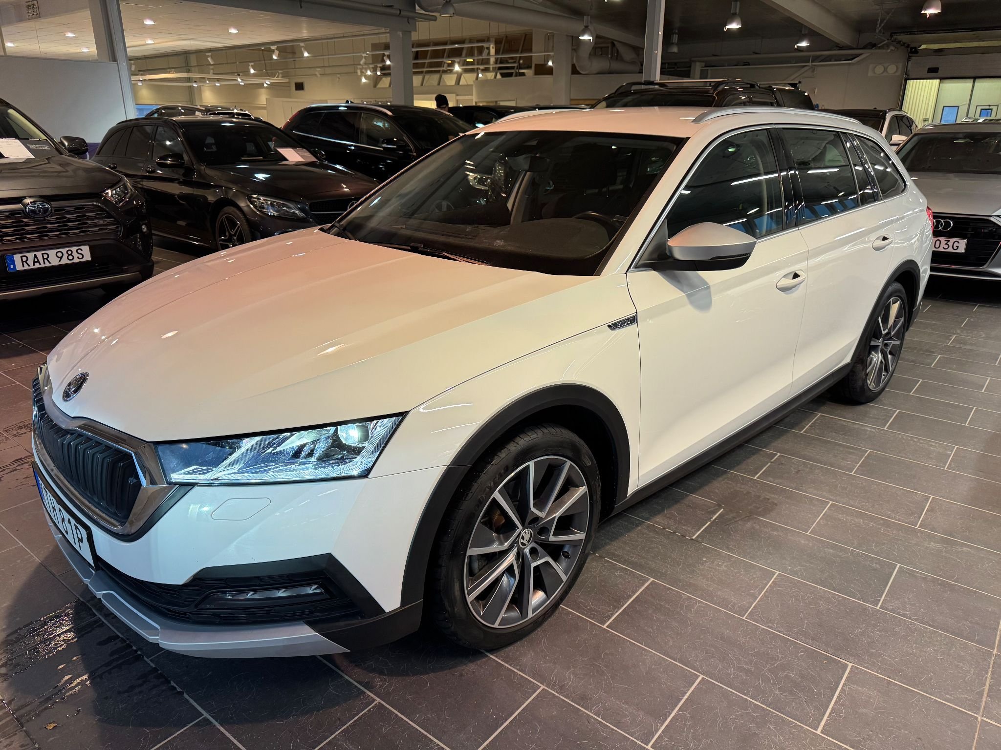 Škoda Octavia Scout 2.0 TDI 4x4 DSG Sekventiell, 200hk, 2023