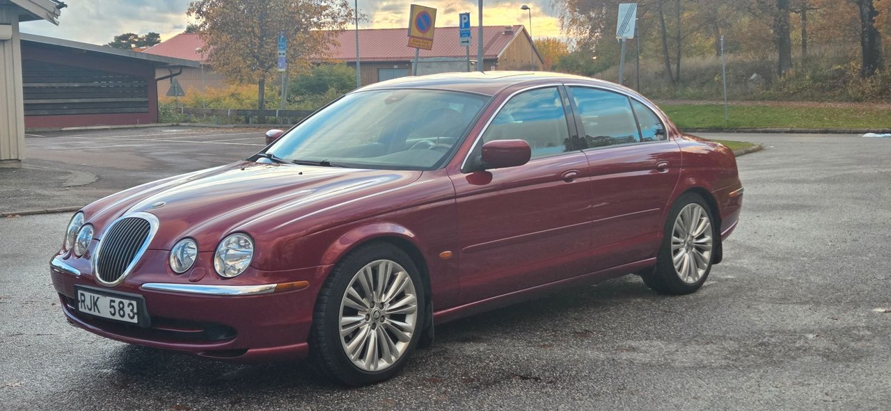 Jaguar S-Type 4.0 V8 Automatic, 276hp, 2000