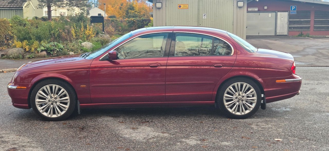 Jaguar S-Type 4.0 V8 Automatic, 276hp, 2000