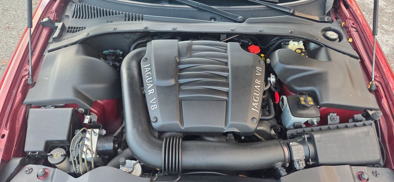 Jaguar S-Type 4.0 V8 Automatic, 276hp, 2000