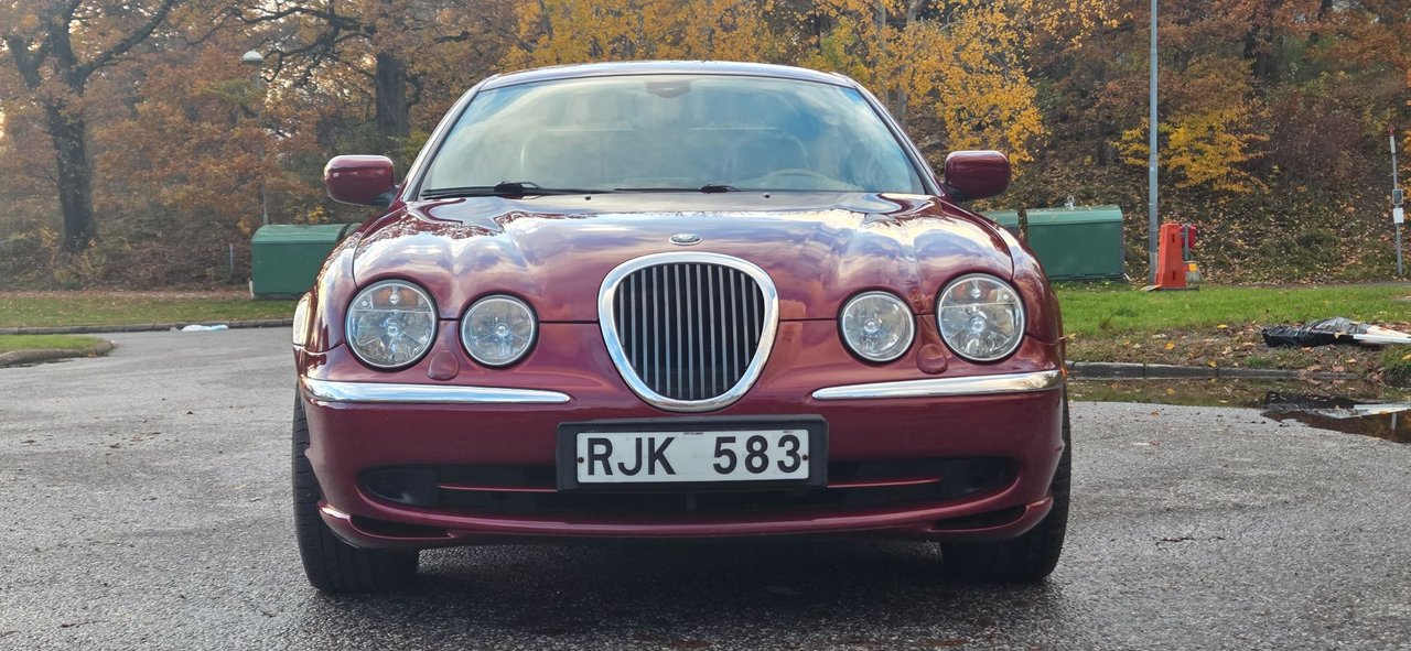 Jaguar S-Type 4.0 V8 Automatic, 276hp, 2000