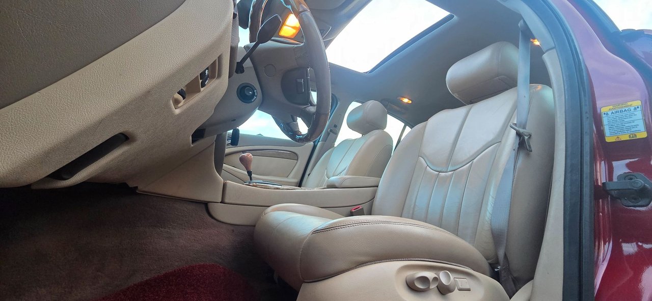 Jaguar S-Type 4.0 V8 Automatic, 276hp, 2000