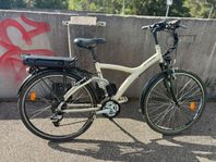 BTWIN elcykel, dämpare, servad,