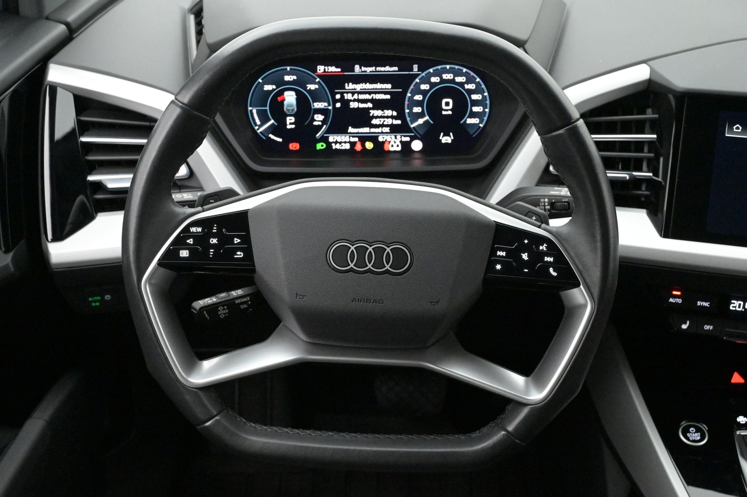 Audi Q4 40 e-tron, 204hk, 2023