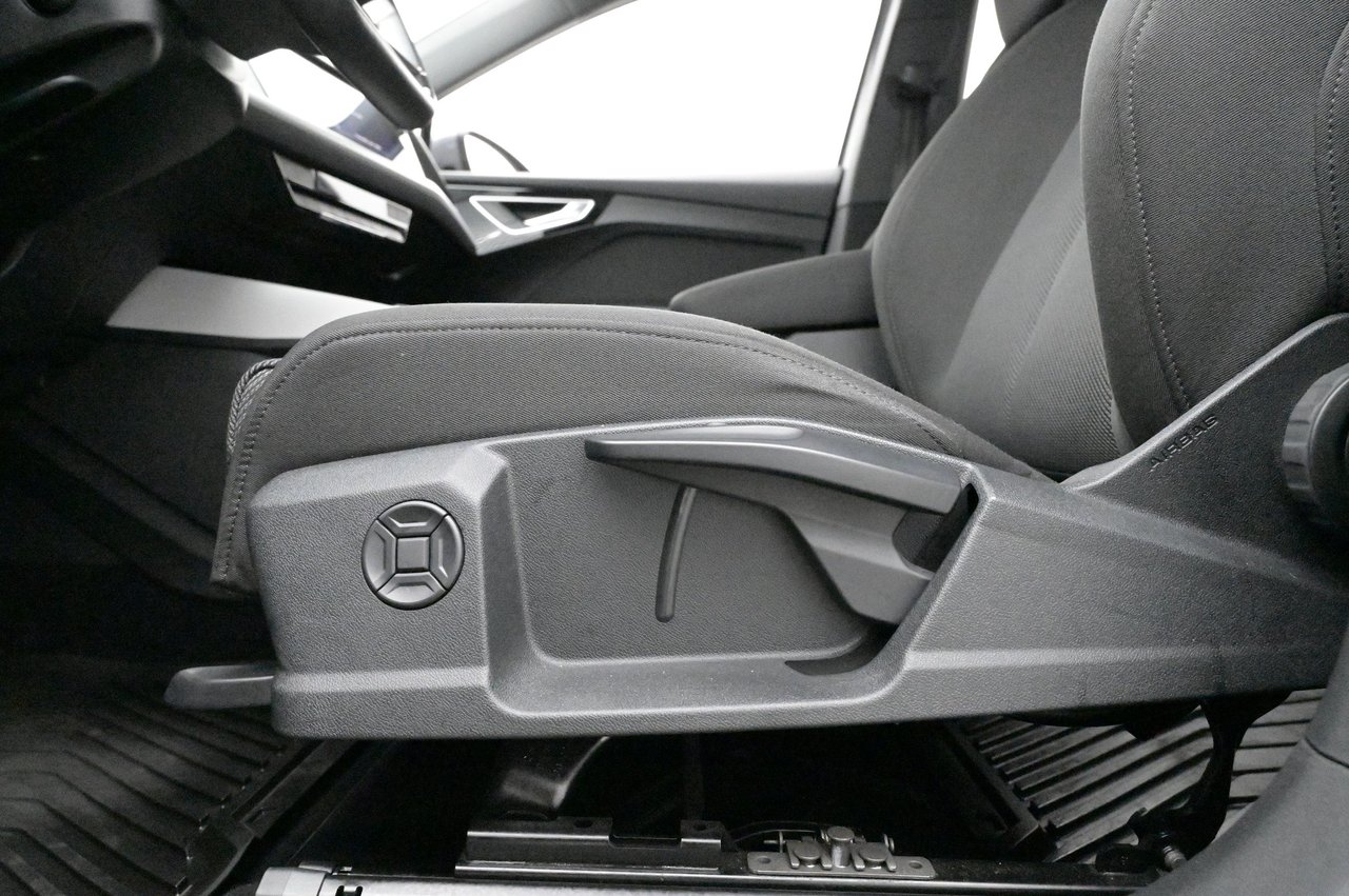 Audi Q4 40 e-tron, 204hk, 2023