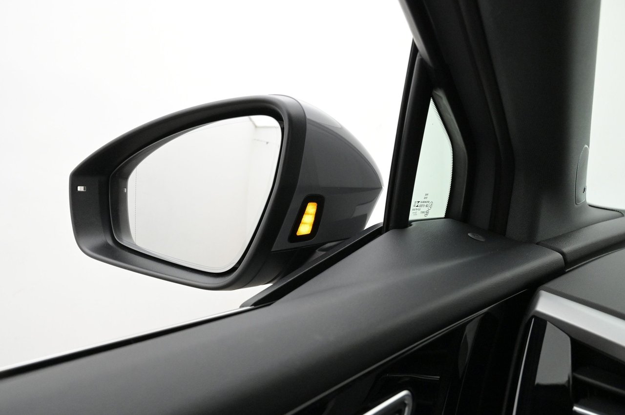 Audi Q4 40 e-tron, 204hk, 2023