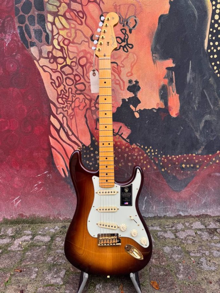 Fender 75th Anniversary Comme...