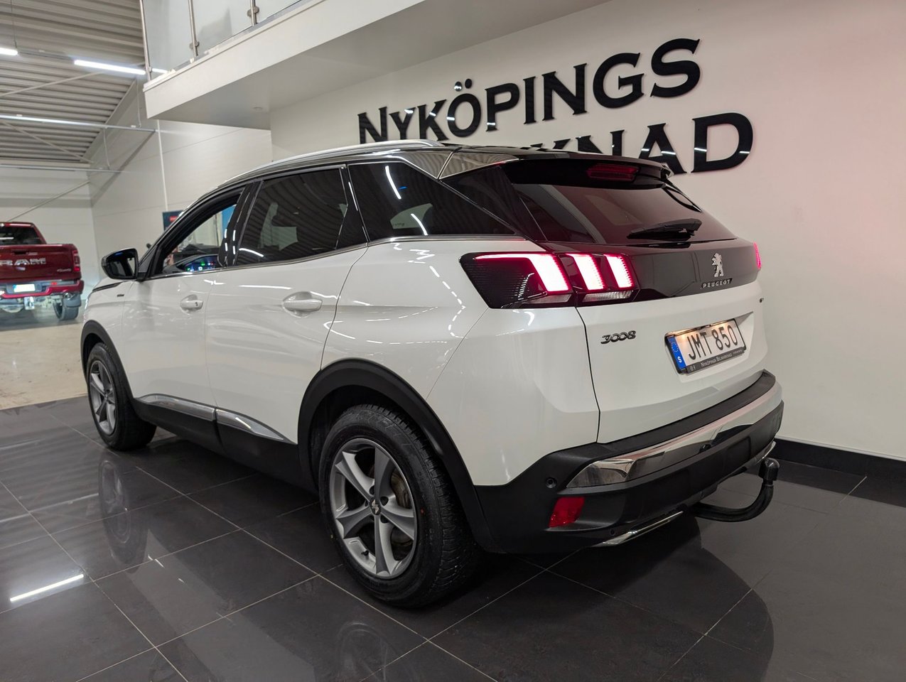 Peugeot 3008 1.6 THP 165 EAT, 165hp, 2018