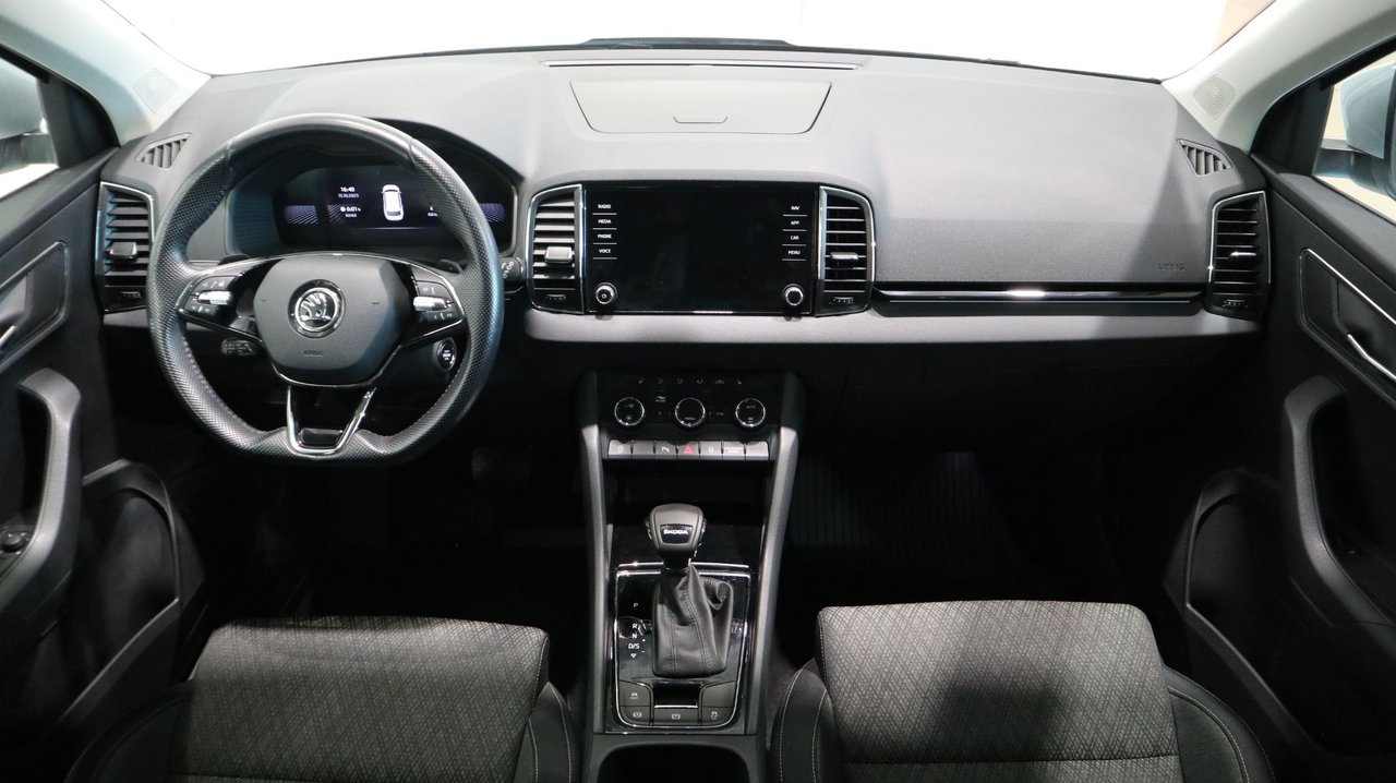 Škoda Karoq 1.5 TSI DSG Sekventiell, 150hk, 2023
