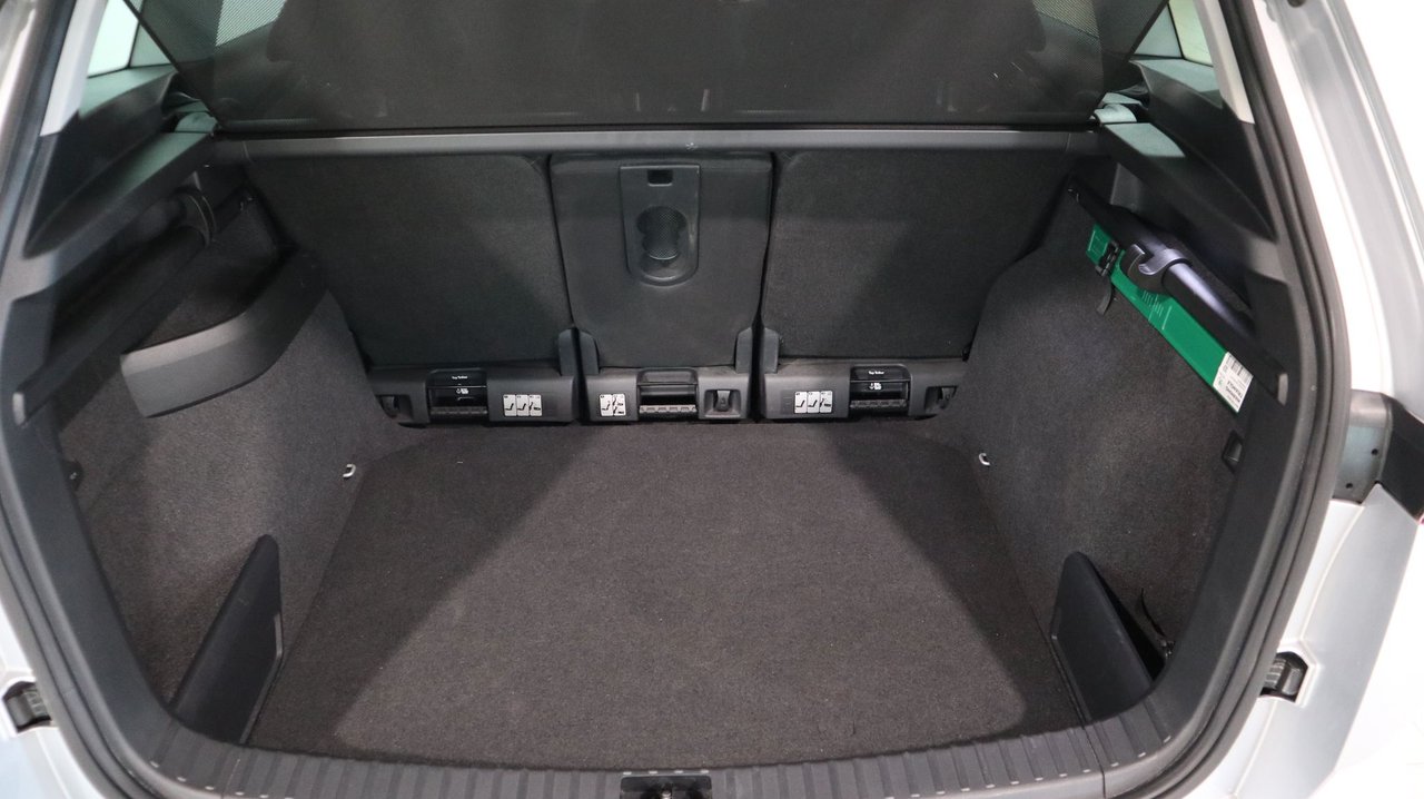Škoda Karoq 1.5 TSI DSG Sekventiell, 150hk, 2023