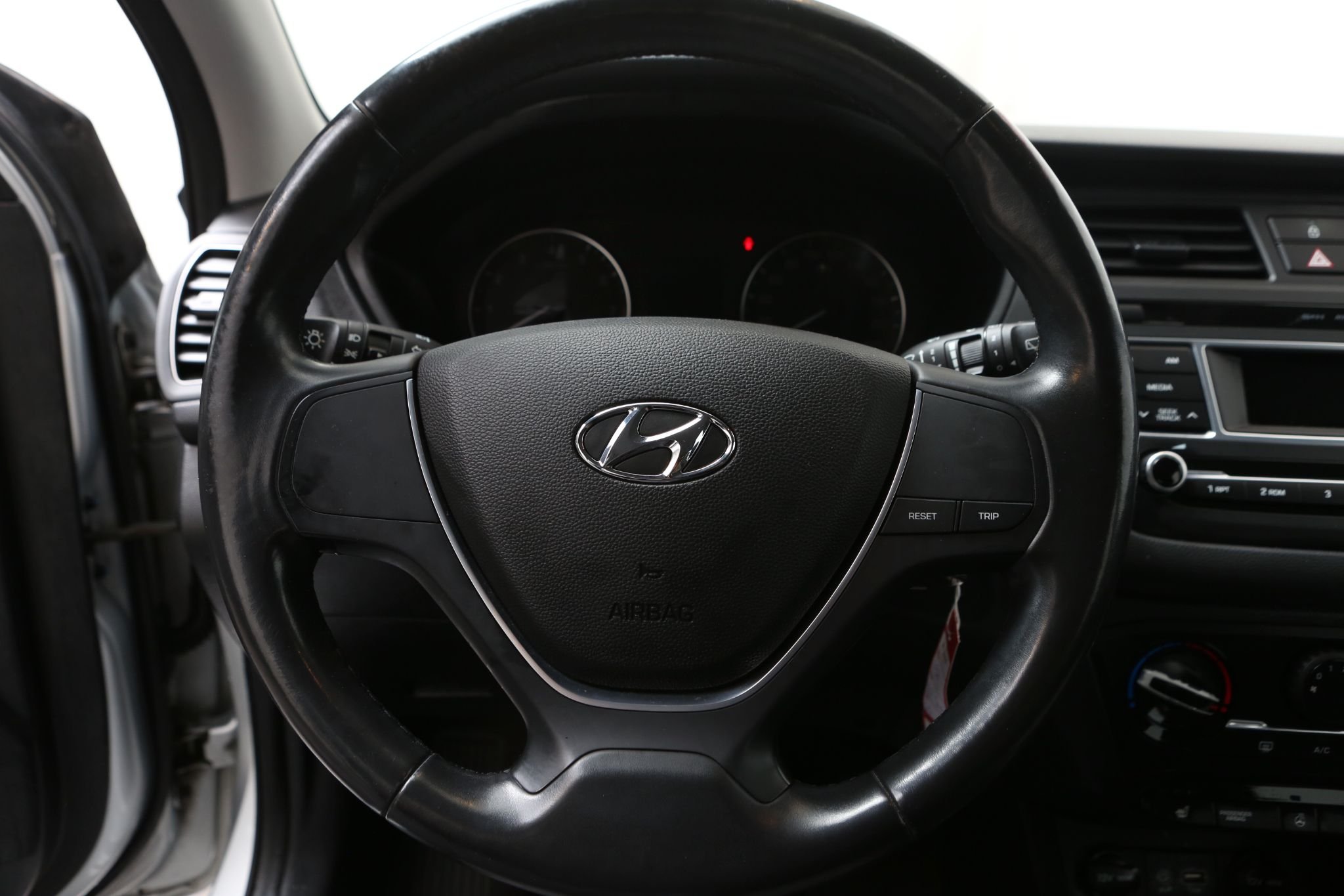 Hyundai i20 1.2 Manuell, 5-trinn, 84hk, 2015