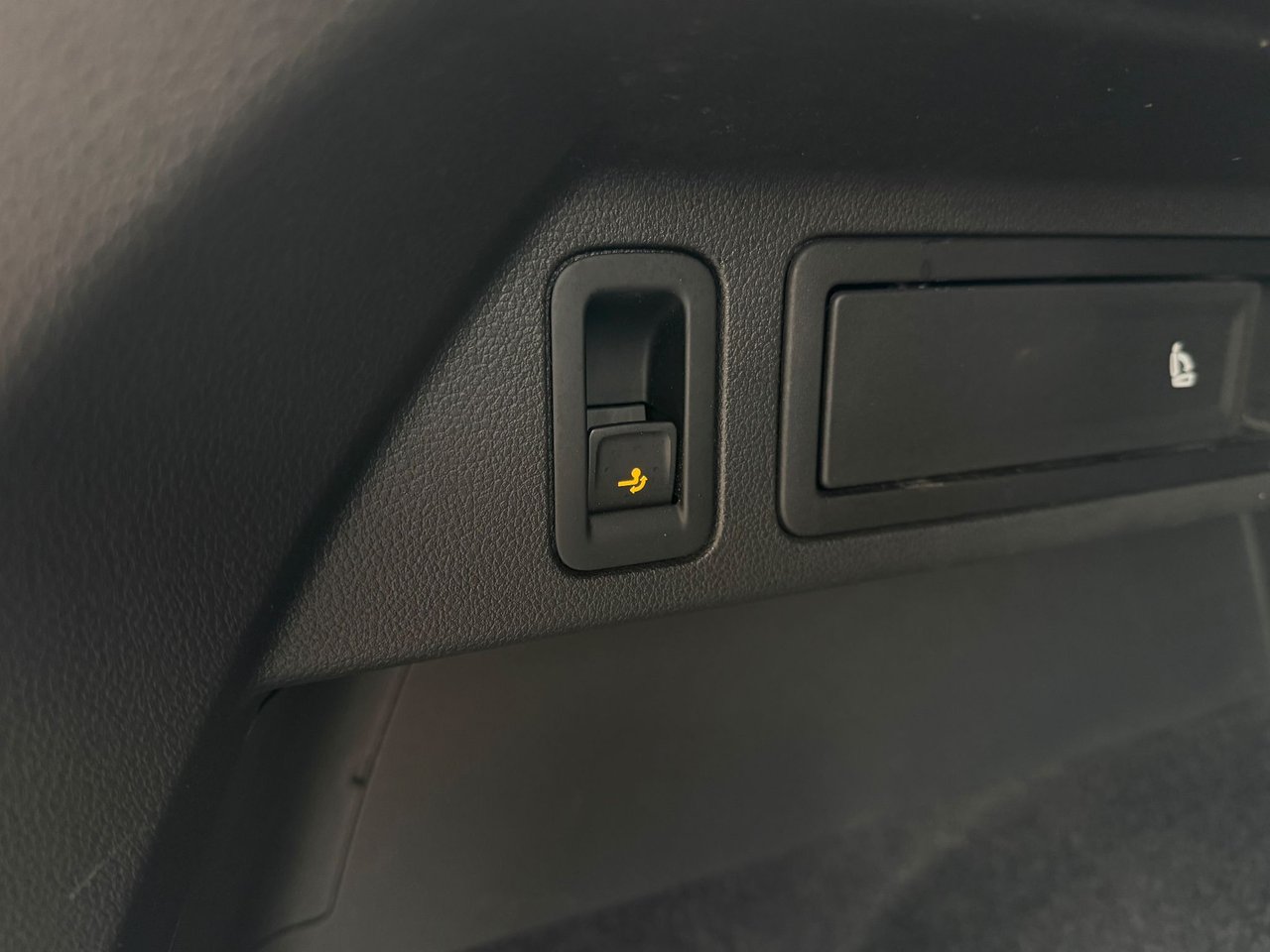 Volkswagen Tiguan 2.0 TDI DPF SCR BMT 4Motion DSG Sekventiell, 190hk, 2017