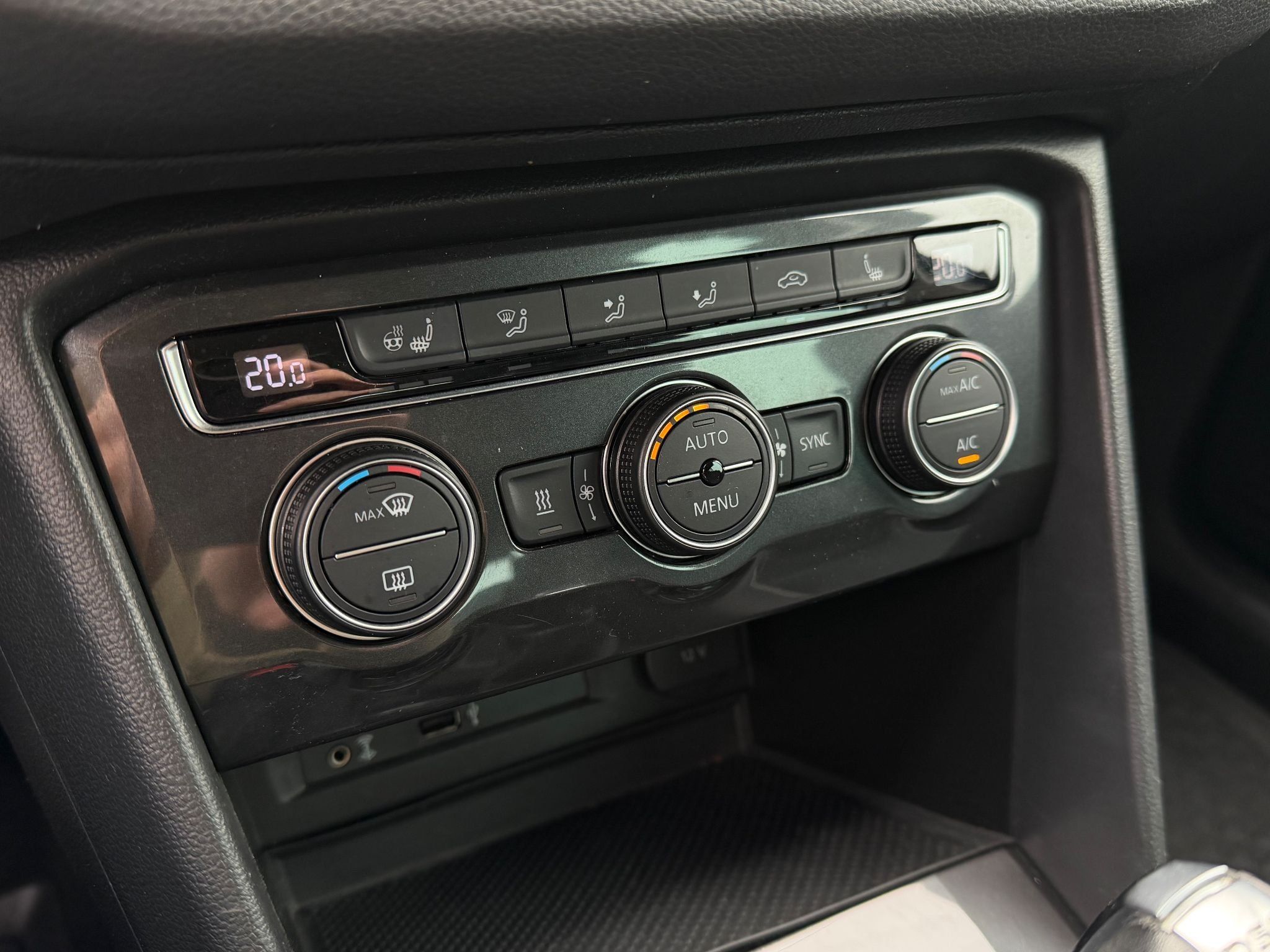 Volkswagen Tiguan 2.0 TDI DPF SCR BMT 4Motion DSG Sekventiell, 190hk, 2017