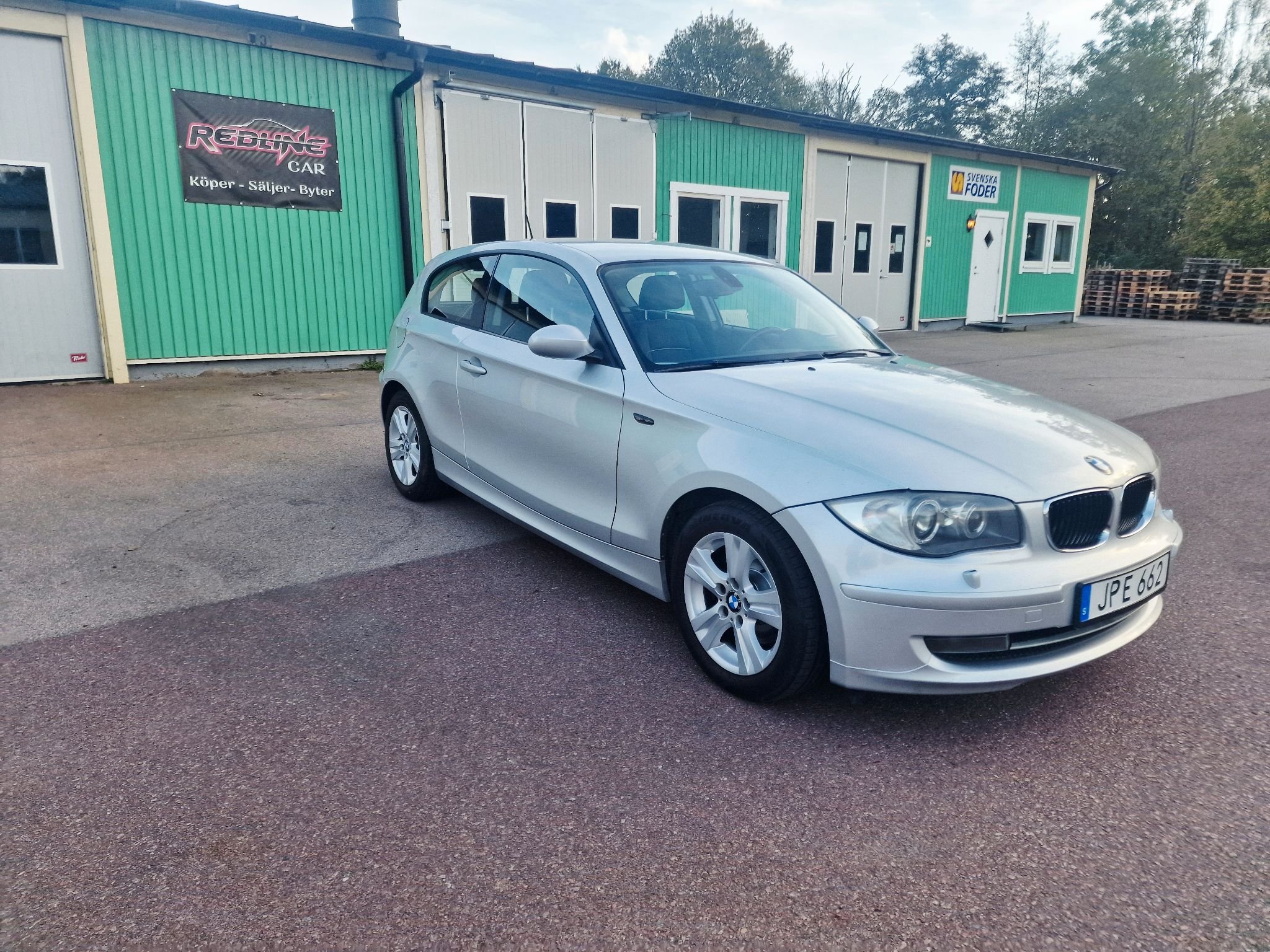 BMW 120i 3-dørs Steptronic, 6-trinn, 170hk, 2009