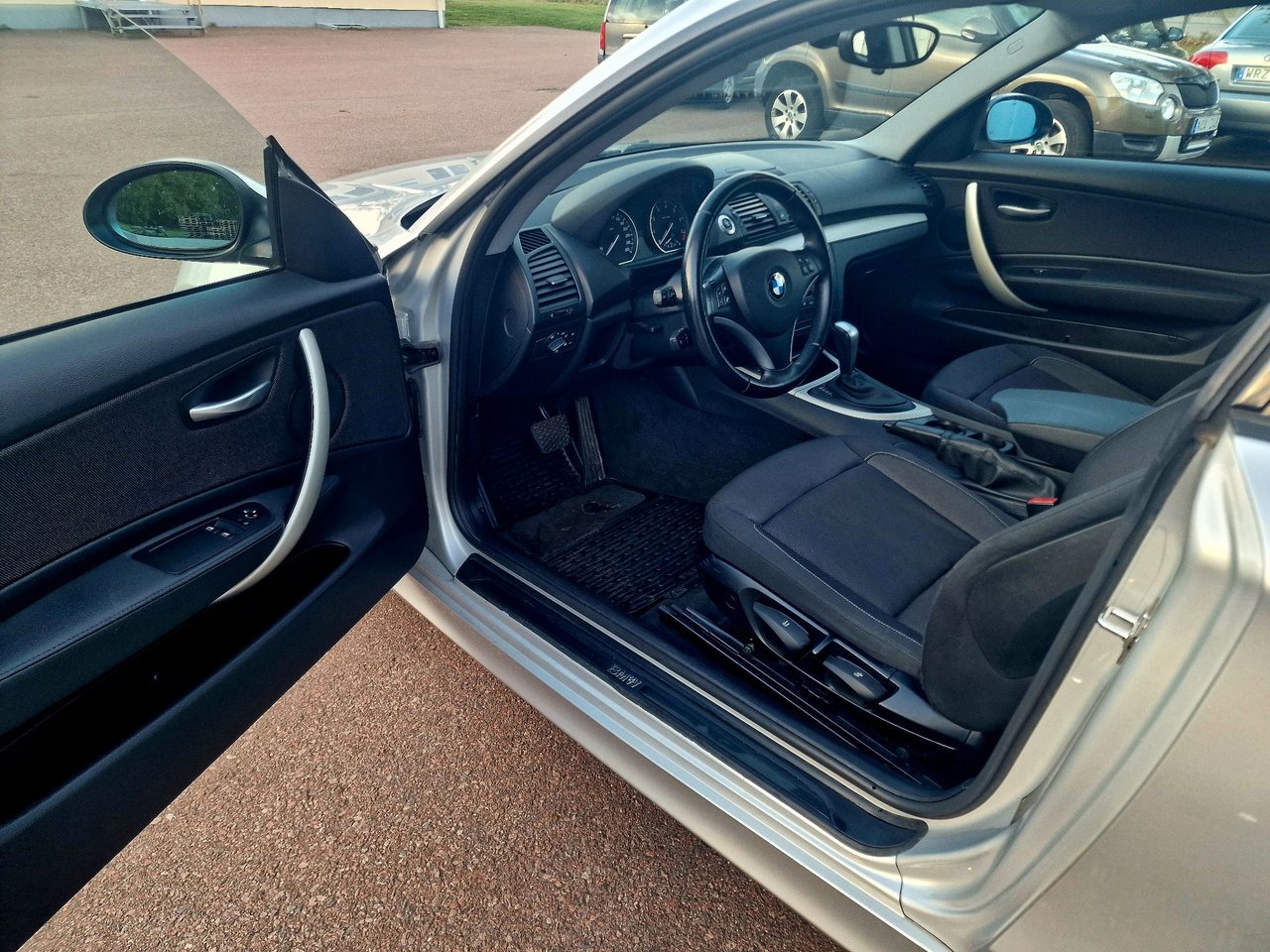 BMW 120i 3-dørs Steptronic, 6-trinn, 170hk, 2009