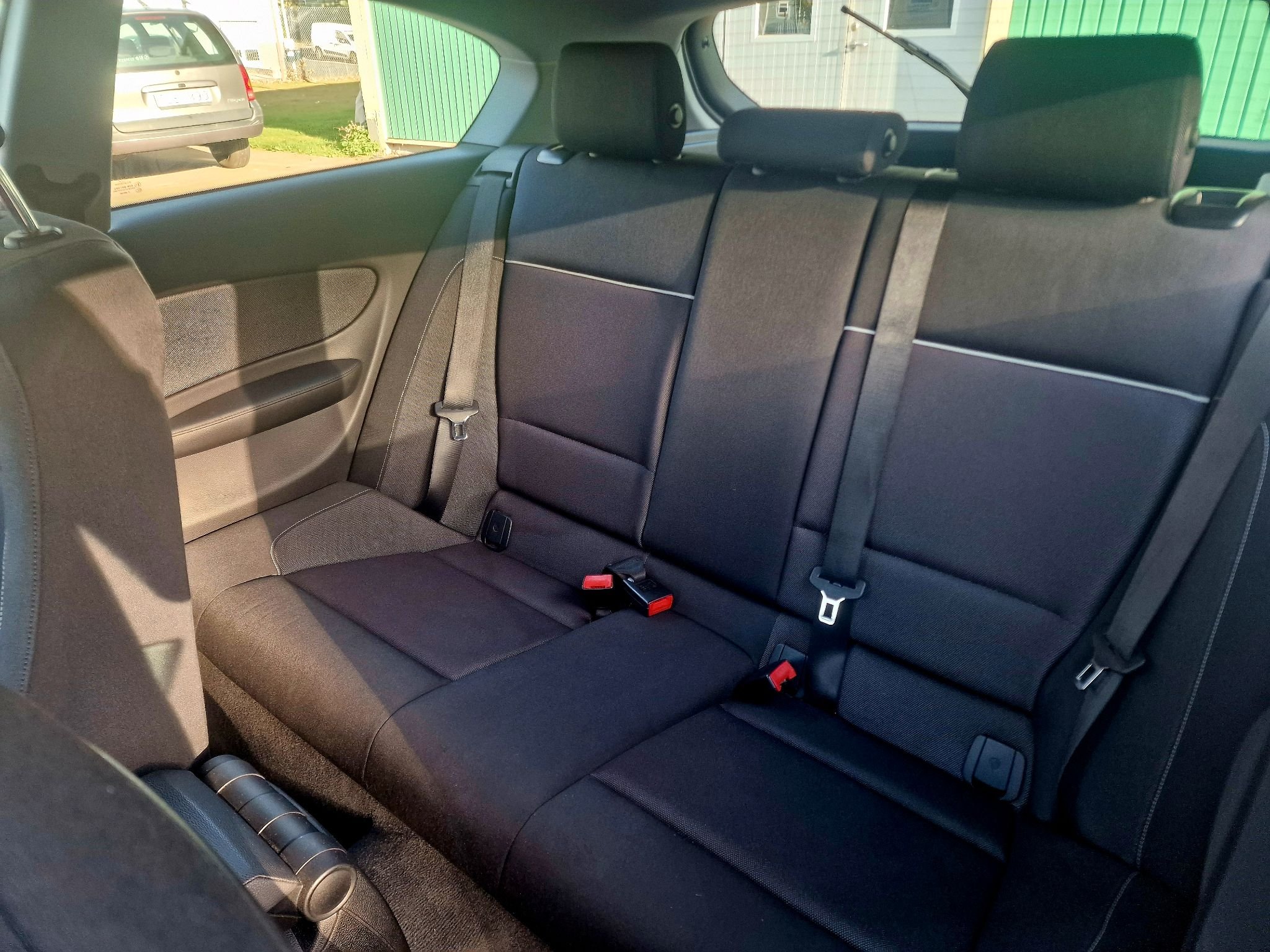 BMW 120i 3-dørs Steptronic, 6-trinn, 170hk, 2009