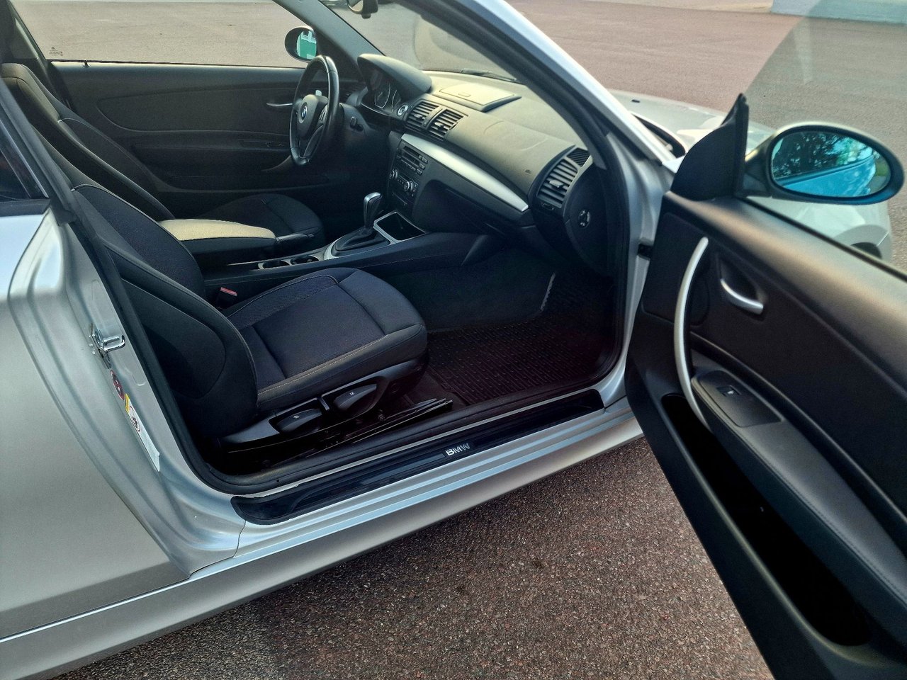 BMW 120i 3-dørs Steptronic, 6-trinn, 170hk, 2009