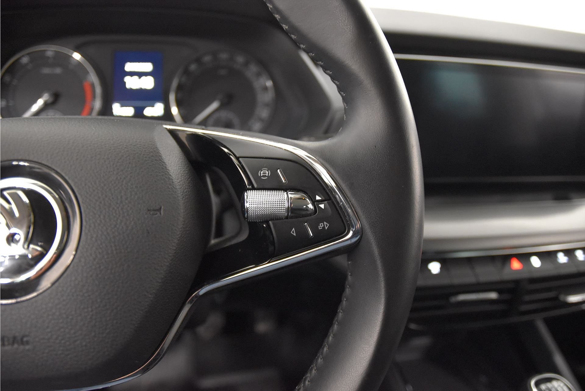 Škoda Octavia Combi 1.0 TSI Manual, 110hp, 2022