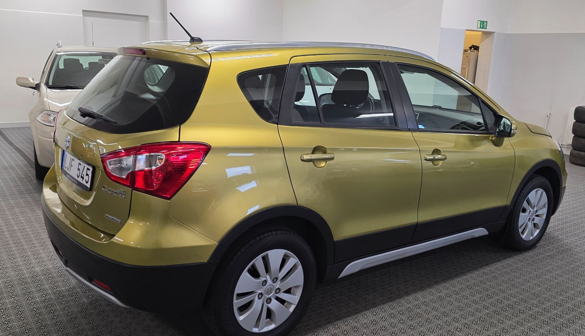 Suzuki SX4 S-Cross 1.6 VVT i-AWD Manuell, 120hk, 2014