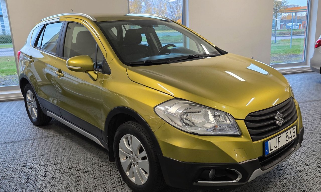 Suzuki SX4 S-Cross 1.6 VVT i-AWD Manuell, 120hk, 2014