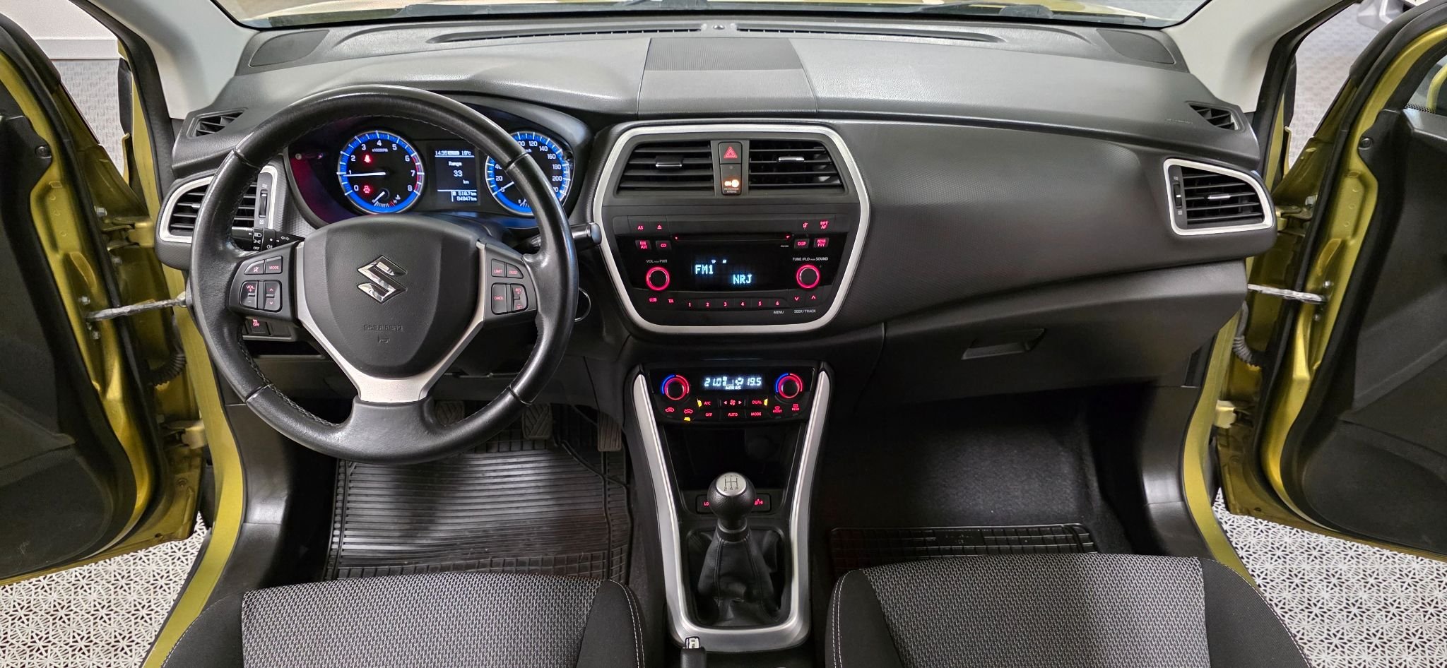Suzuki SX4 S-Cross 1.6 VVT i-AWD Manuell, 120hk, 2014