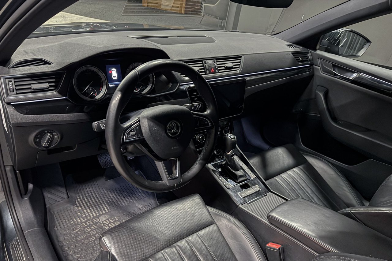 Škoda Superb Stasjonsvogn 2.0 TDI 4x4 SCR DSG sekvensiell, 7-trinn, 190hk, 2018