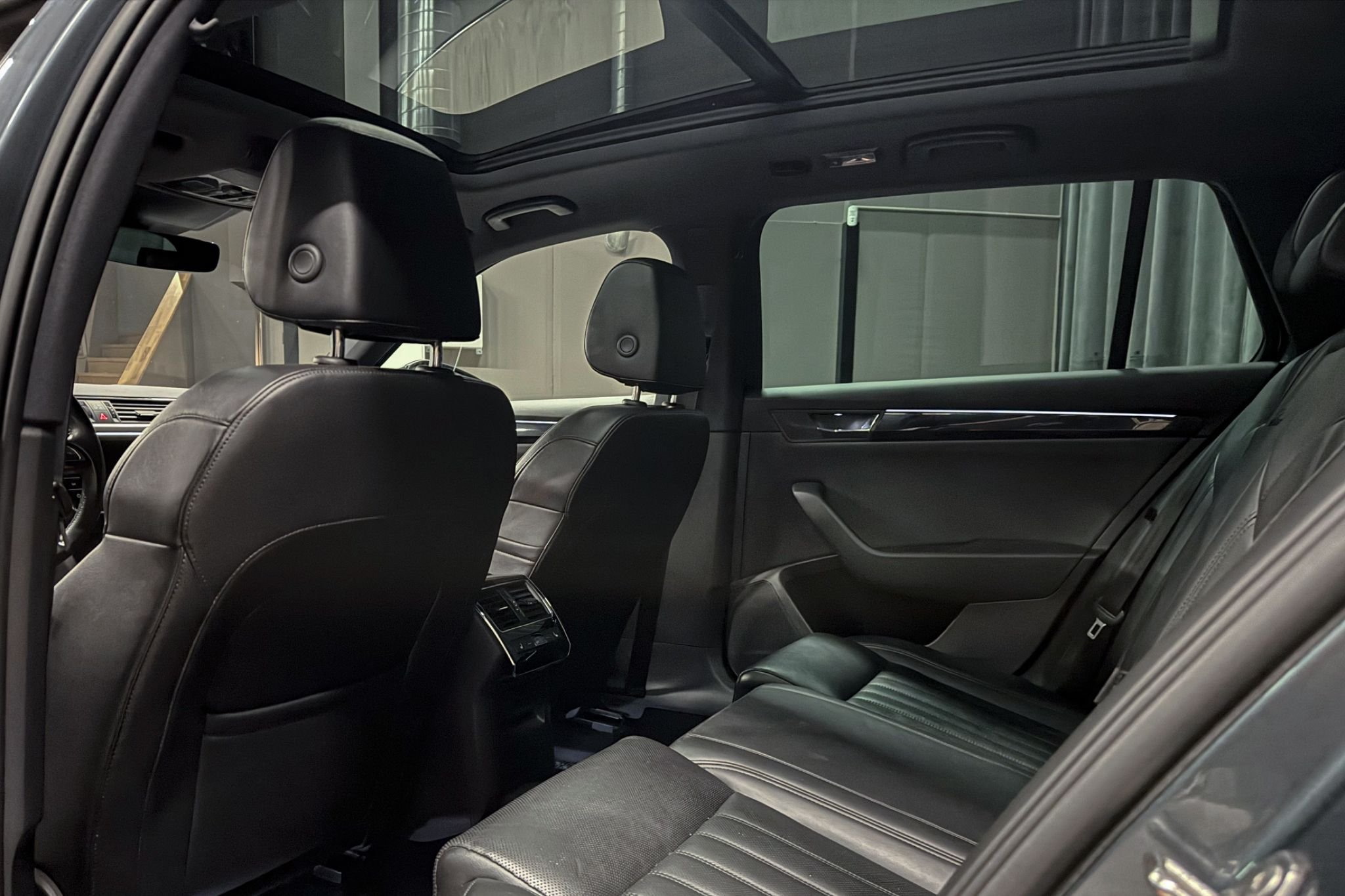 Škoda Superb Stasjonsvogn 2.0 TDI 4x4 SCR DSG sekvensiell, 7-trinn, 190hk, 2018