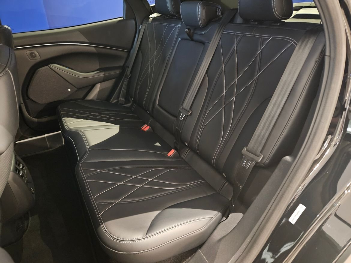 Ford Mustang Mach-E Standard Range, 269hp, 2022