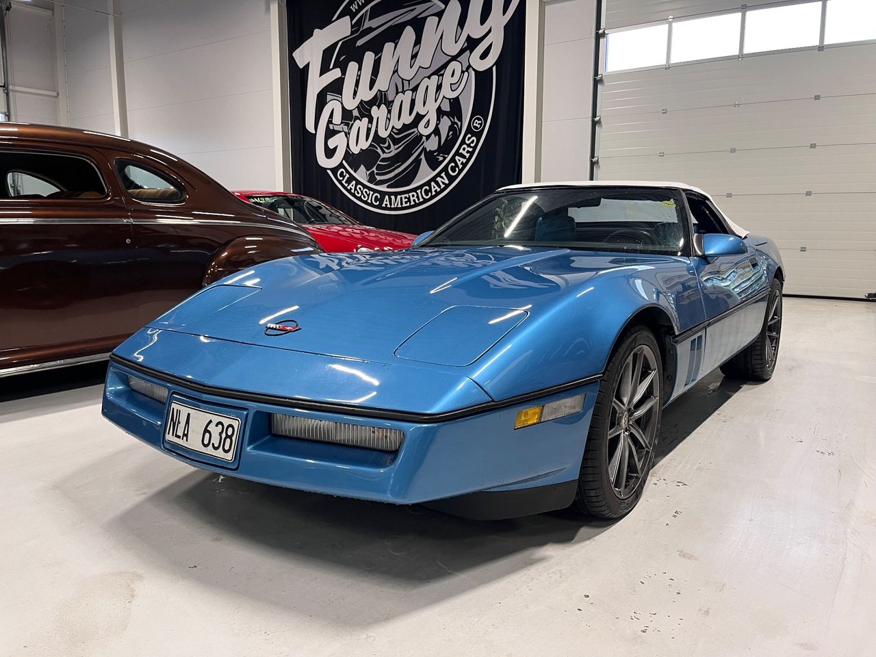 Chevrolet Corvette C4 1987 Ca...