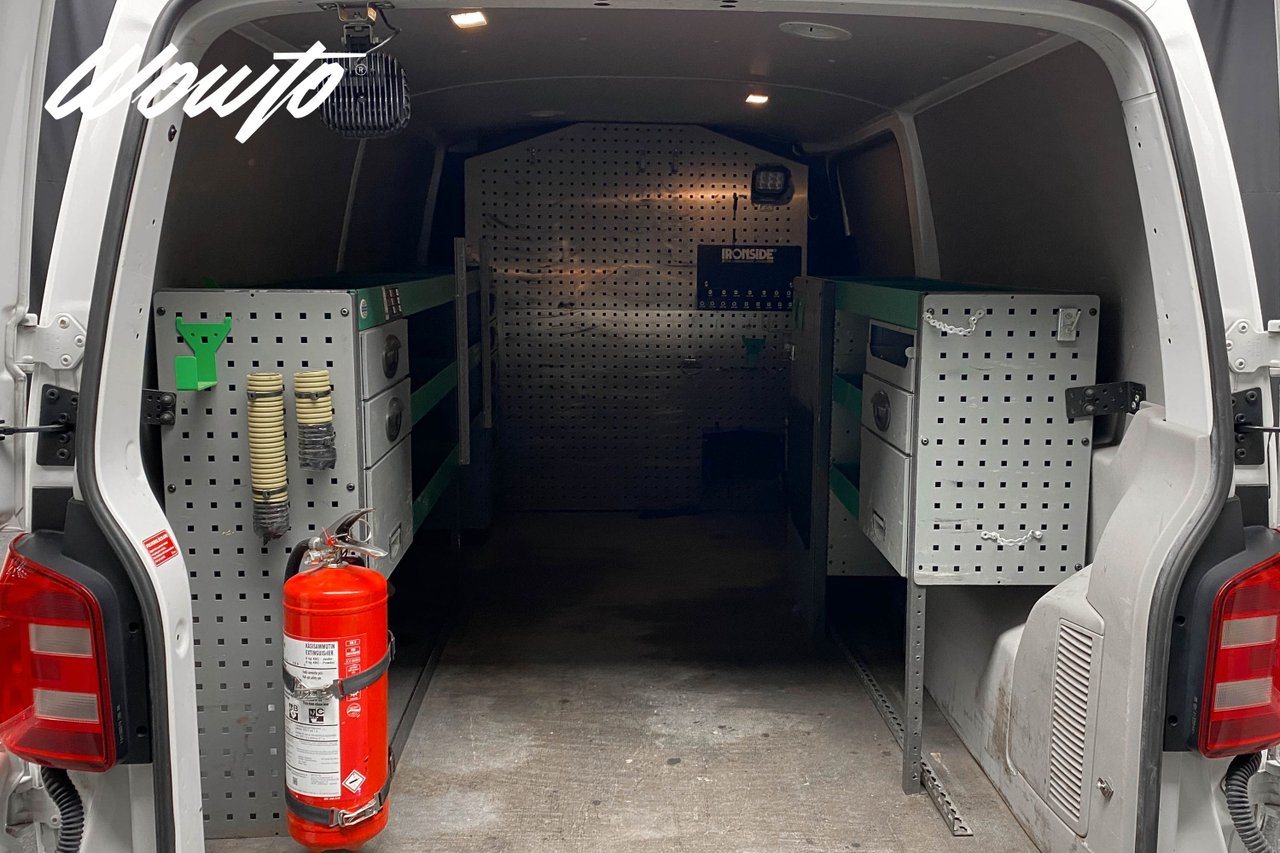 Volkswagen Transporter T32 2.0 TDI BMT 4Motion DSG Sekventiell, 150hk, 2017